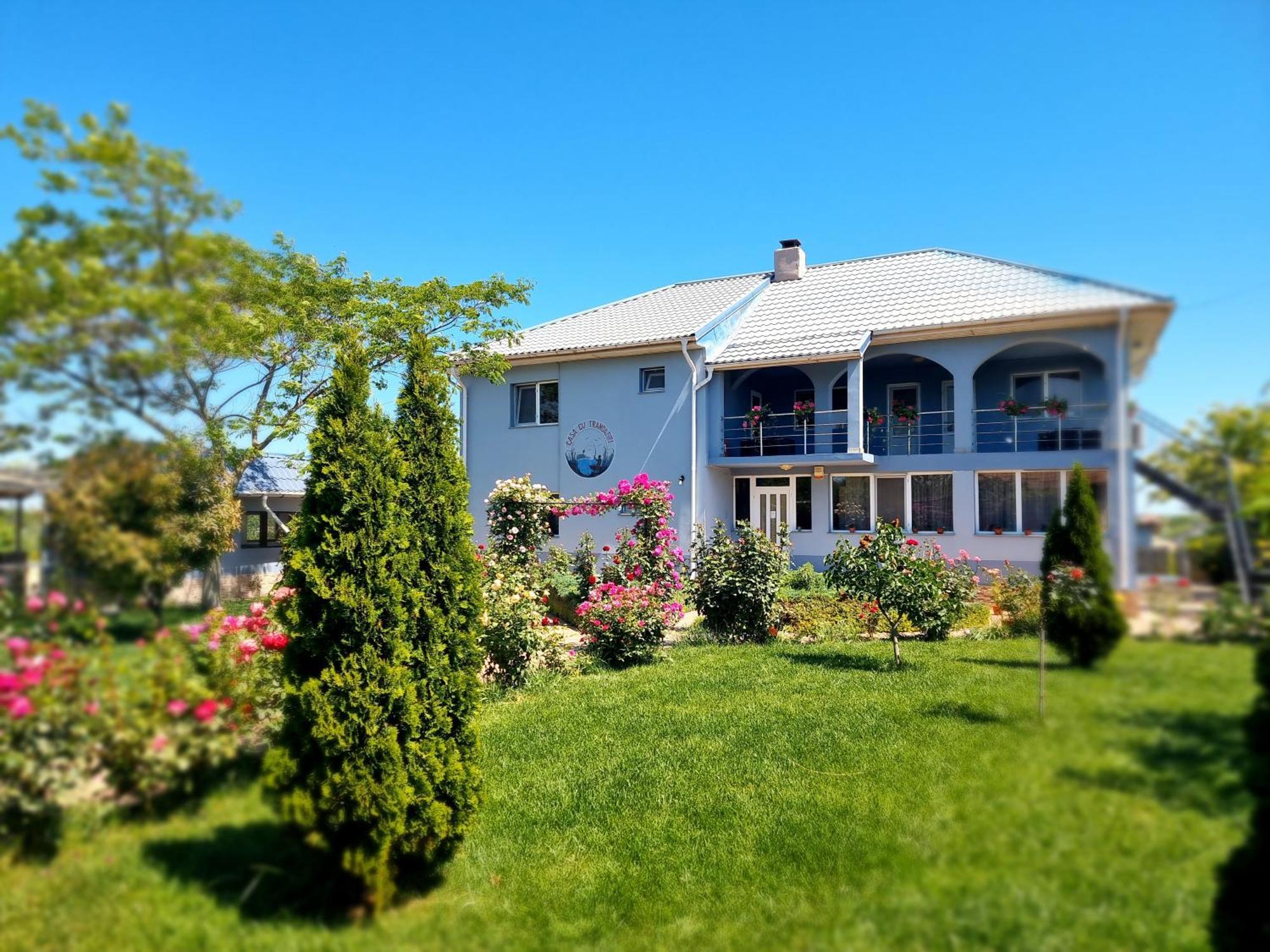 Casa Cu Trandafiri Муригьол Экстерьер фото