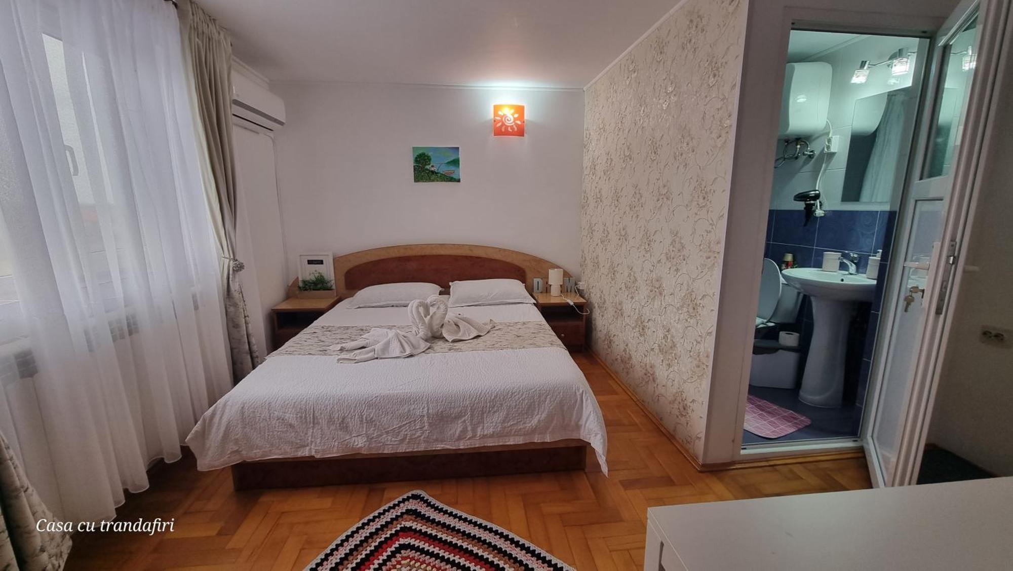 Casa Cu Trandafiri Муригьол Экстерьер фото